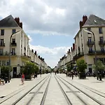 Le Racine / Colbert - Bords De Loire Tours
