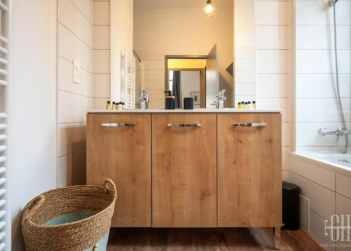 Апартаменты Le Racine / Colbert - Bords De Loire *